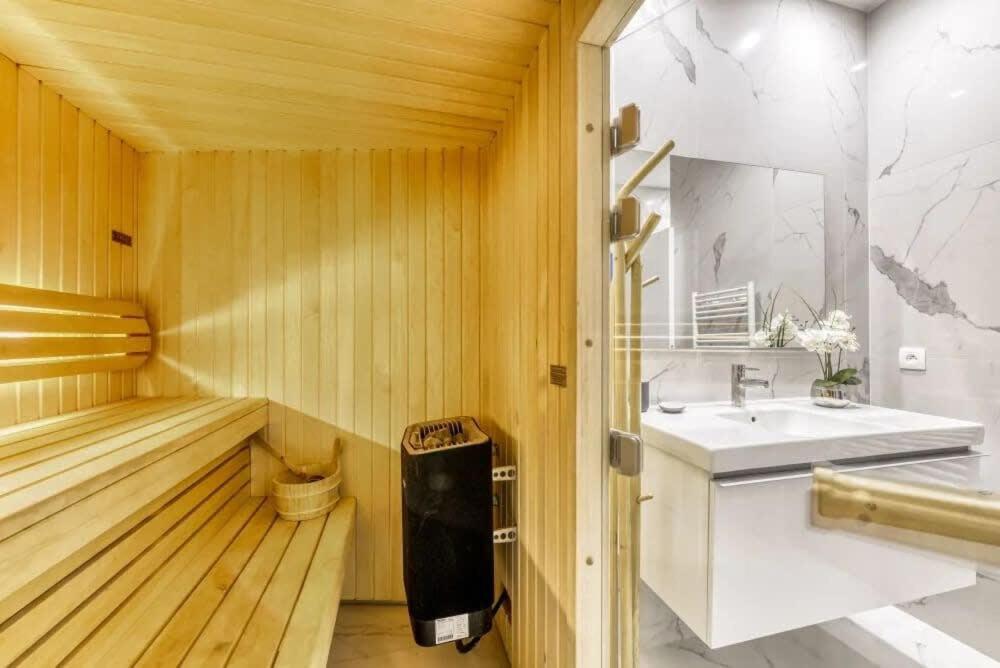 Sacre-Coeur Modern 4Bd With Sauna For 10 Guests! Paris Exterior photo