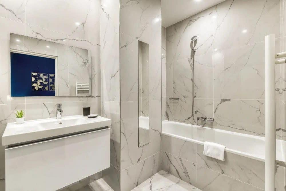 Sacre-Coeur Modern 4Bd With Sauna For 10 Guests! Paris Exterior photo